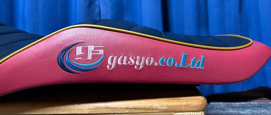 美品 ホンダ CB1300SF SC54 純正ベース 張り替え カスタムシート