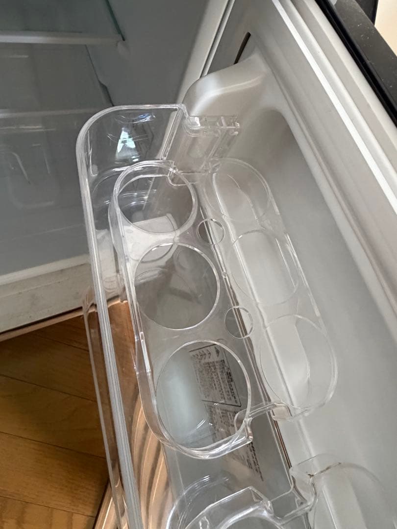 Hisense 冷蔵庫 ホワイト 冷凍室付きHR- B95A