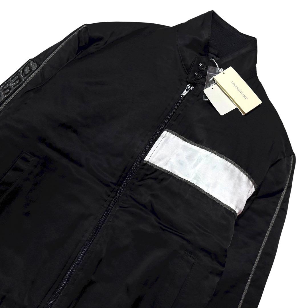 新品タグ付き DESCENDANT ロゴ ワッペン 中綿 ジャケット 黒 2