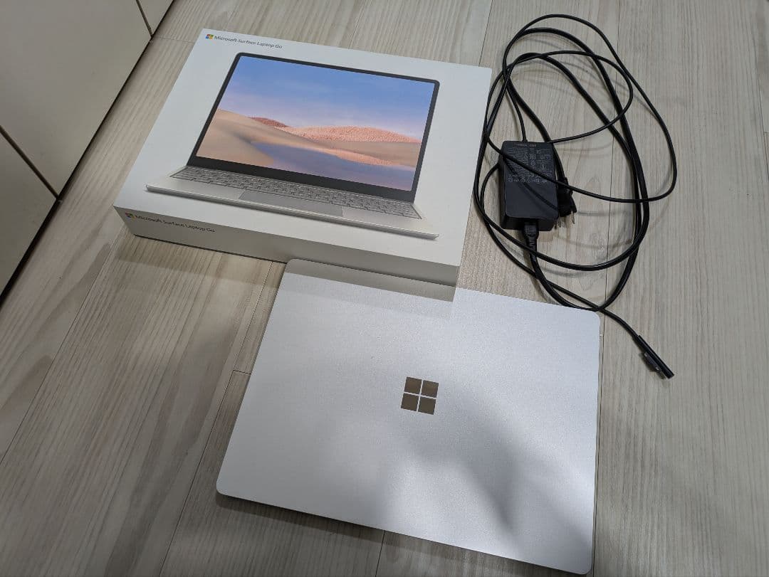Surface Laptop Go Office搭載 / シルバー 本体