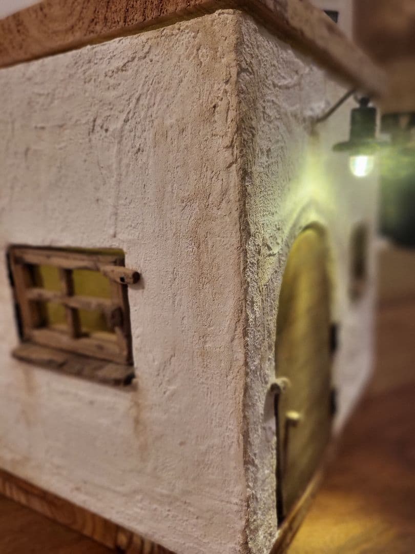 ミニチュアハウス ドールハウス　アンティーク風　　間接照明