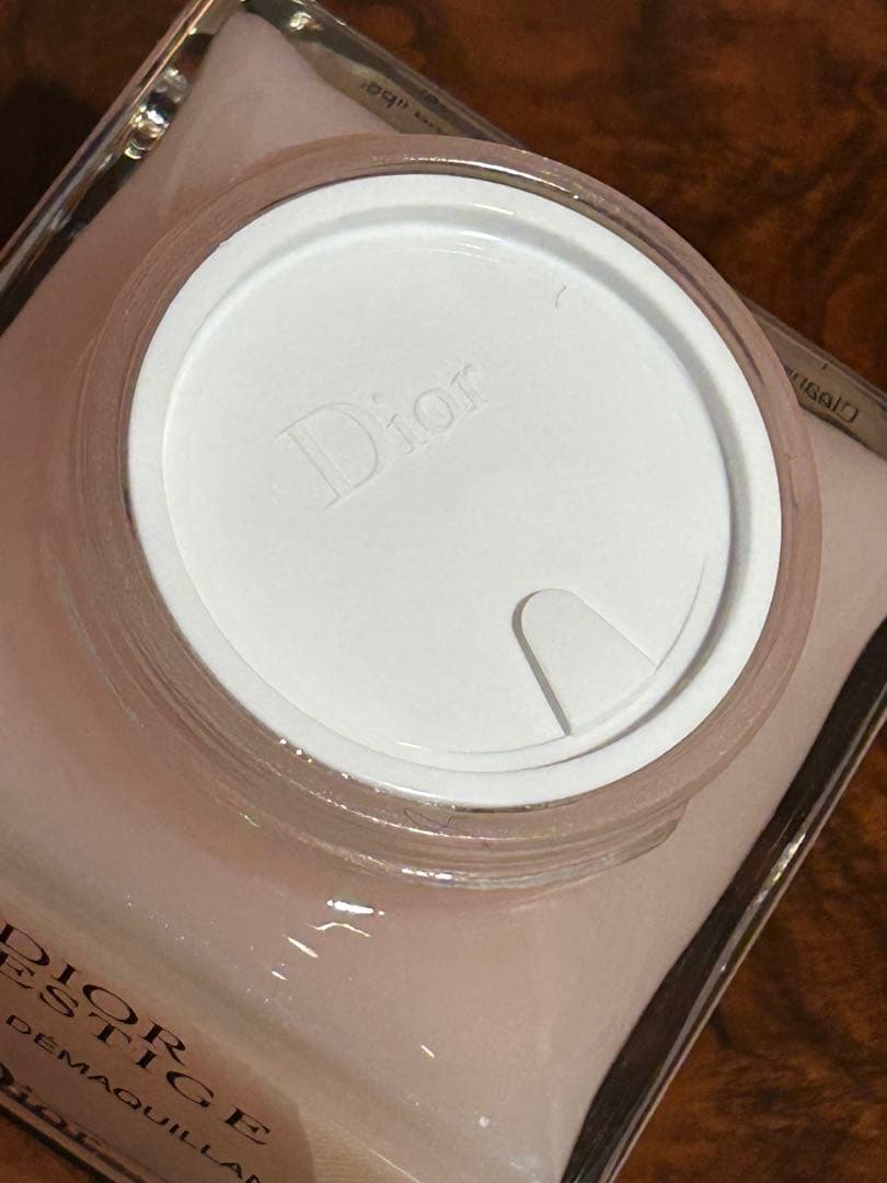 ディオール　プレステージ　ルバームデマキヤント（メイク落とし）