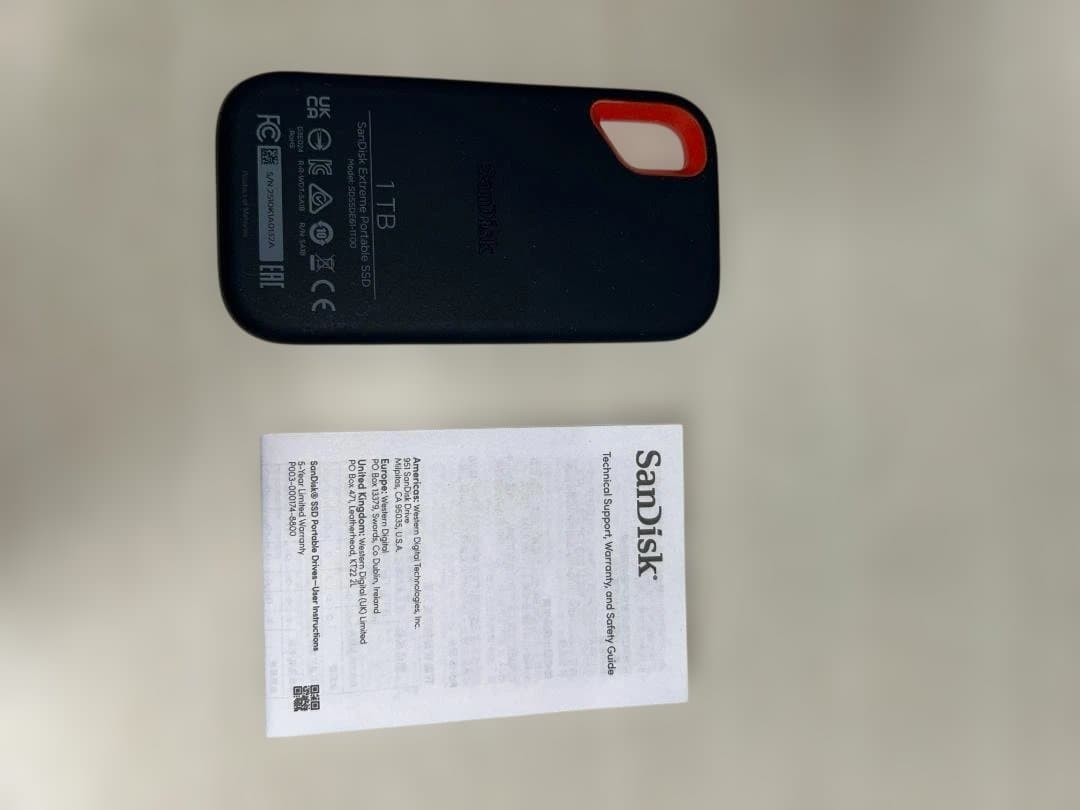 SanDisk Extreme 1TB ポータブルSSD