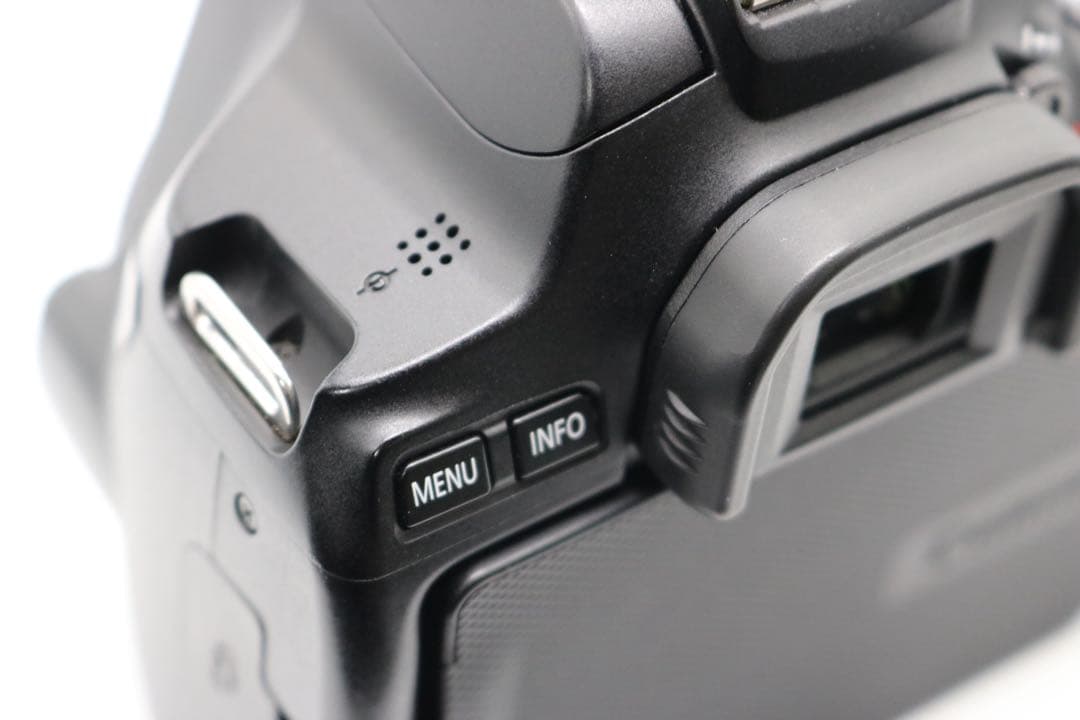 【Canon EOS Kiss X10 ダブルレンズセット】 Wi-Fi搭載