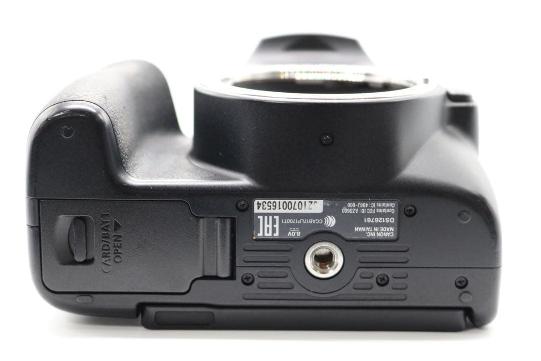 【Canon EOS Kiss X10 ダブルレンズセット】 Wi-Fi搭載