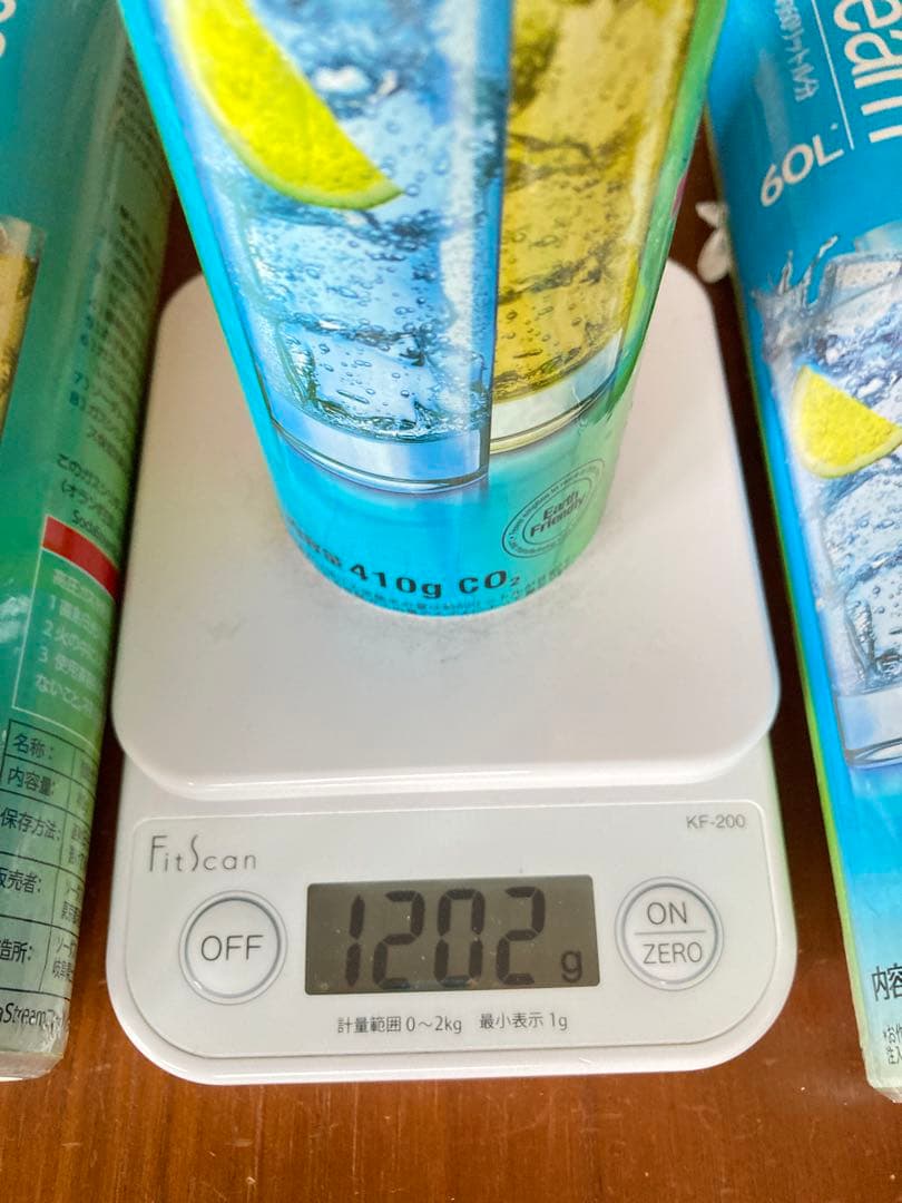 22_15761_ソーダストリームガスシリンダ満タン5本