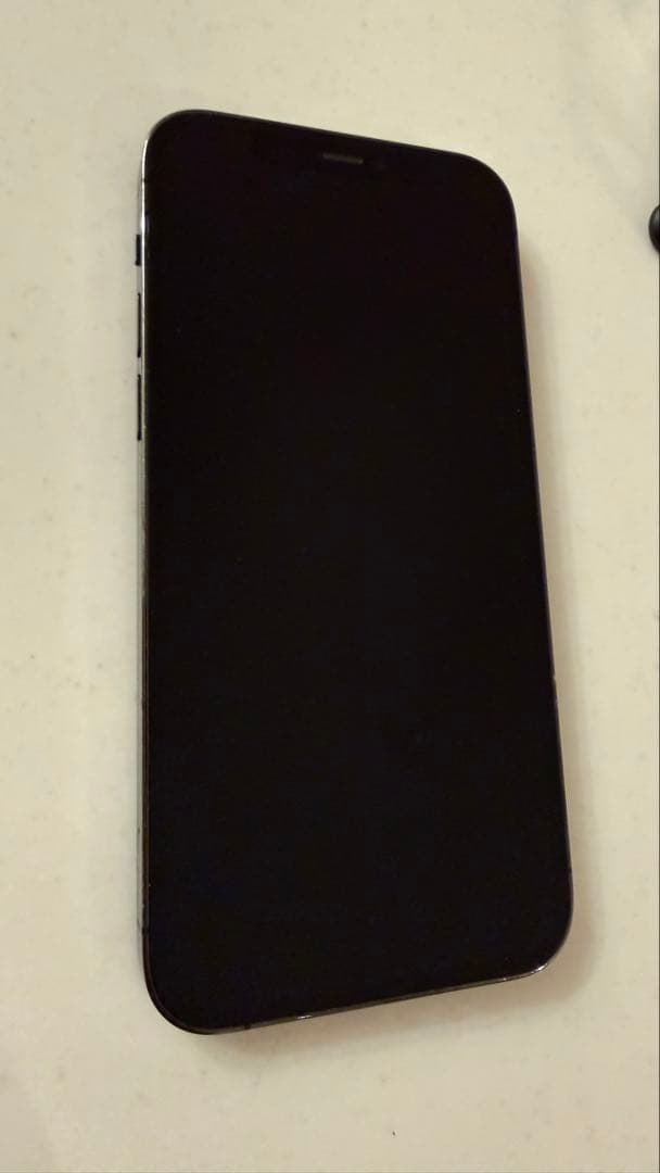 Apple iPhone 12 Pro 黒　simフリー