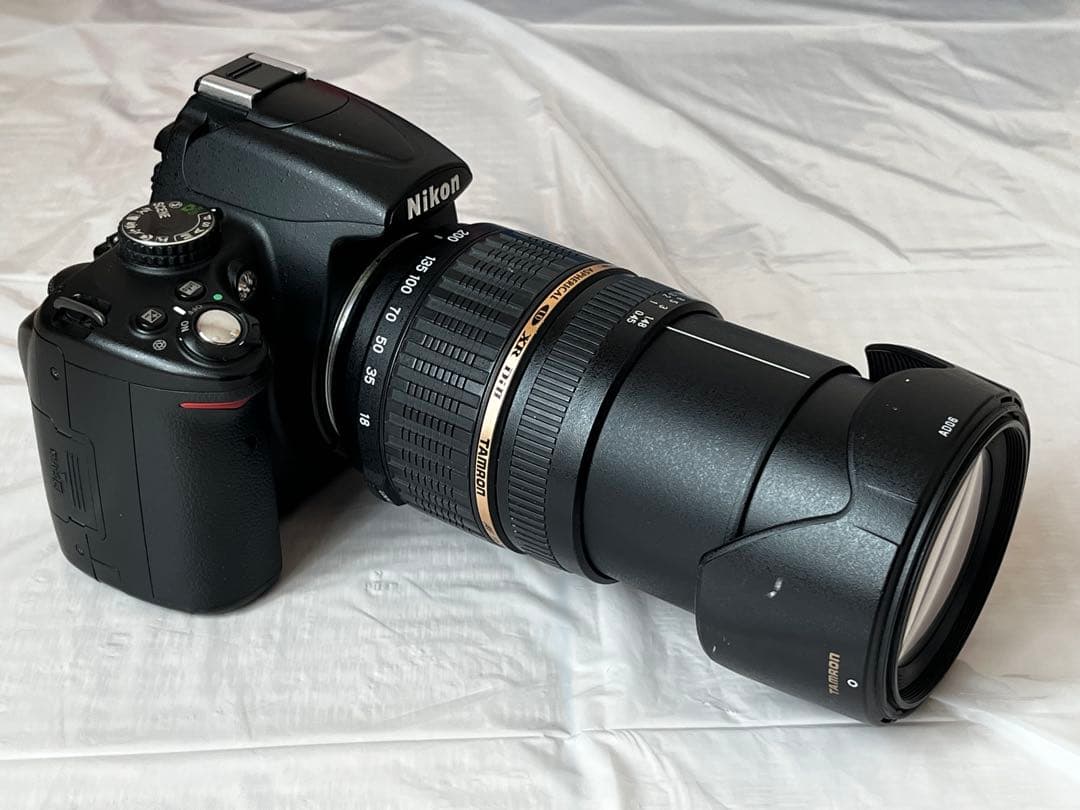 デジタル一眼レフNikon D5000＆タムロン高倍率ズームレンズセット