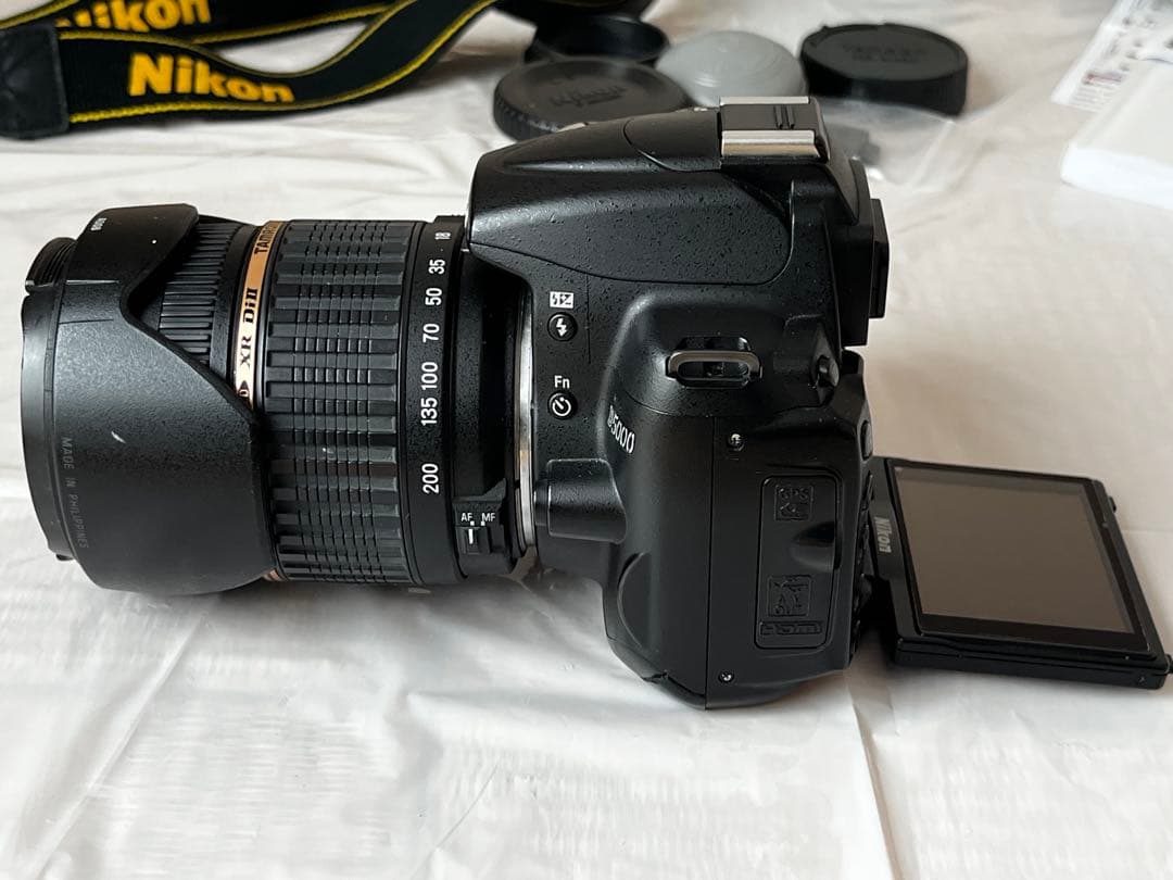デジタル一眼レフNikon D5000＆タムロン高倍率ズームレンズセット