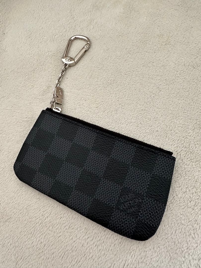 Louis Vuitton ダミエ ブラックケース