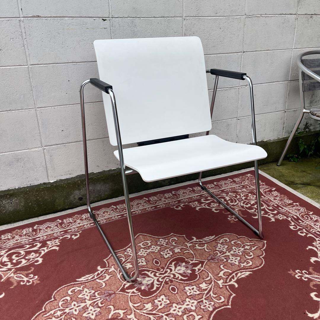 ブルガリア製 ◆ SEATTABLE アームチェア×ワークテーブル 2WAY式