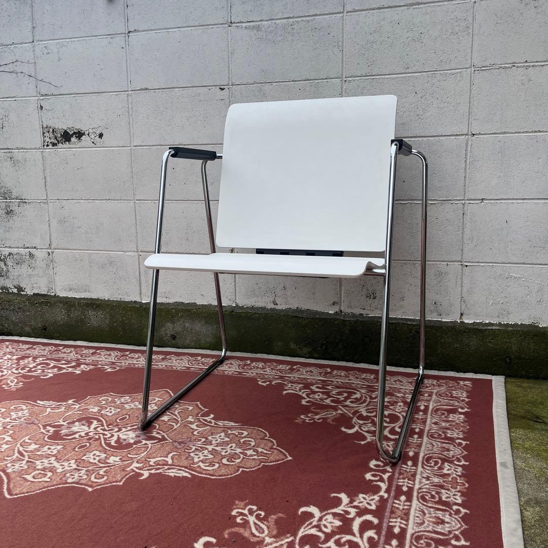 ブルガリア製 ◆ SEATTABLE アームチェア×ワークテーブル 2WAY式