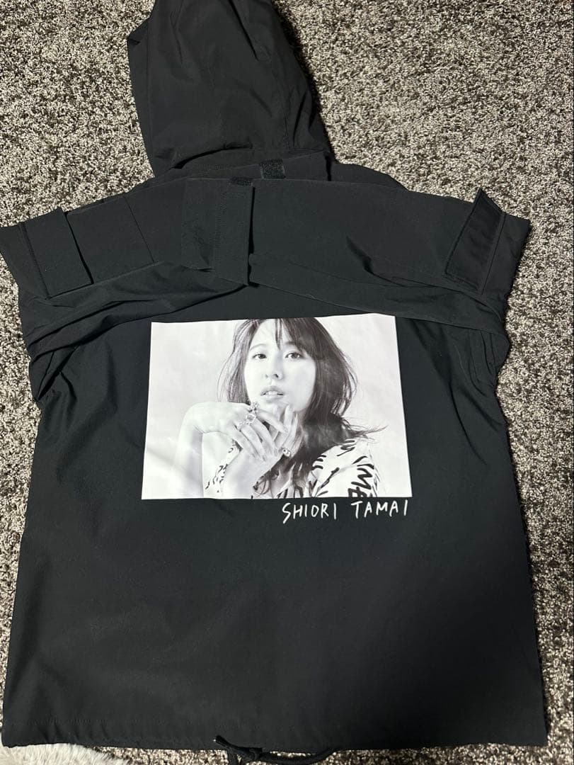 モモクロ　玉井詩織 生誕グッズ マウンテンパーカー M