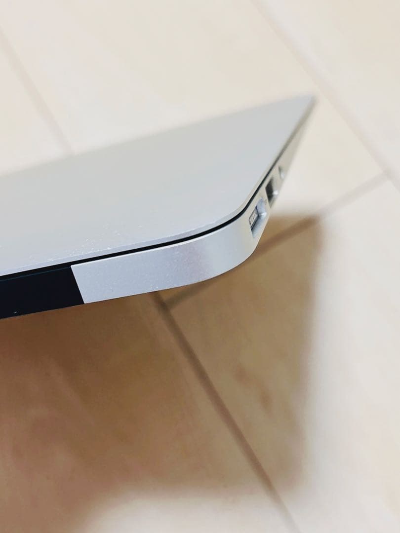 macbook air 11インチ 本体