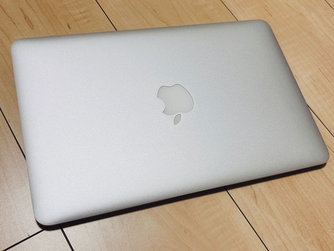 macbook air 11インチ 本体