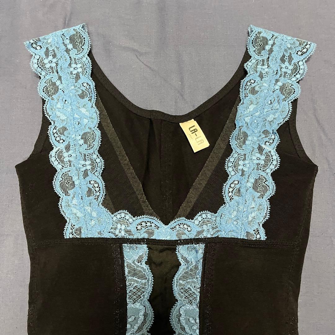 本日限定特価ほぼ未使用LaLa グラントイーワンズ 袖なしボディスーツララドール