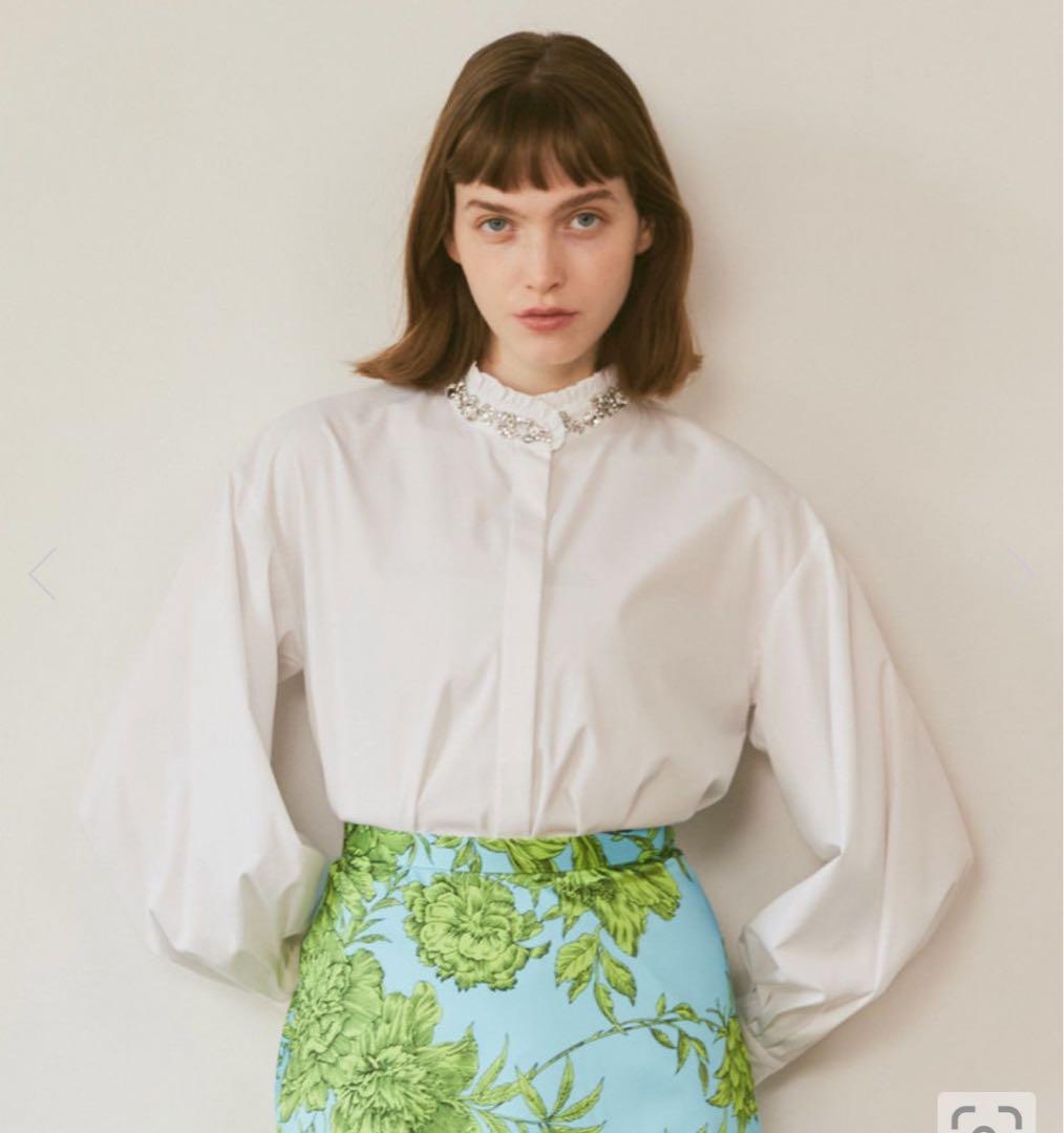 クリスマスセール【LOULOU】ビジュースタンドフリルシャツ#ニットと相性◎