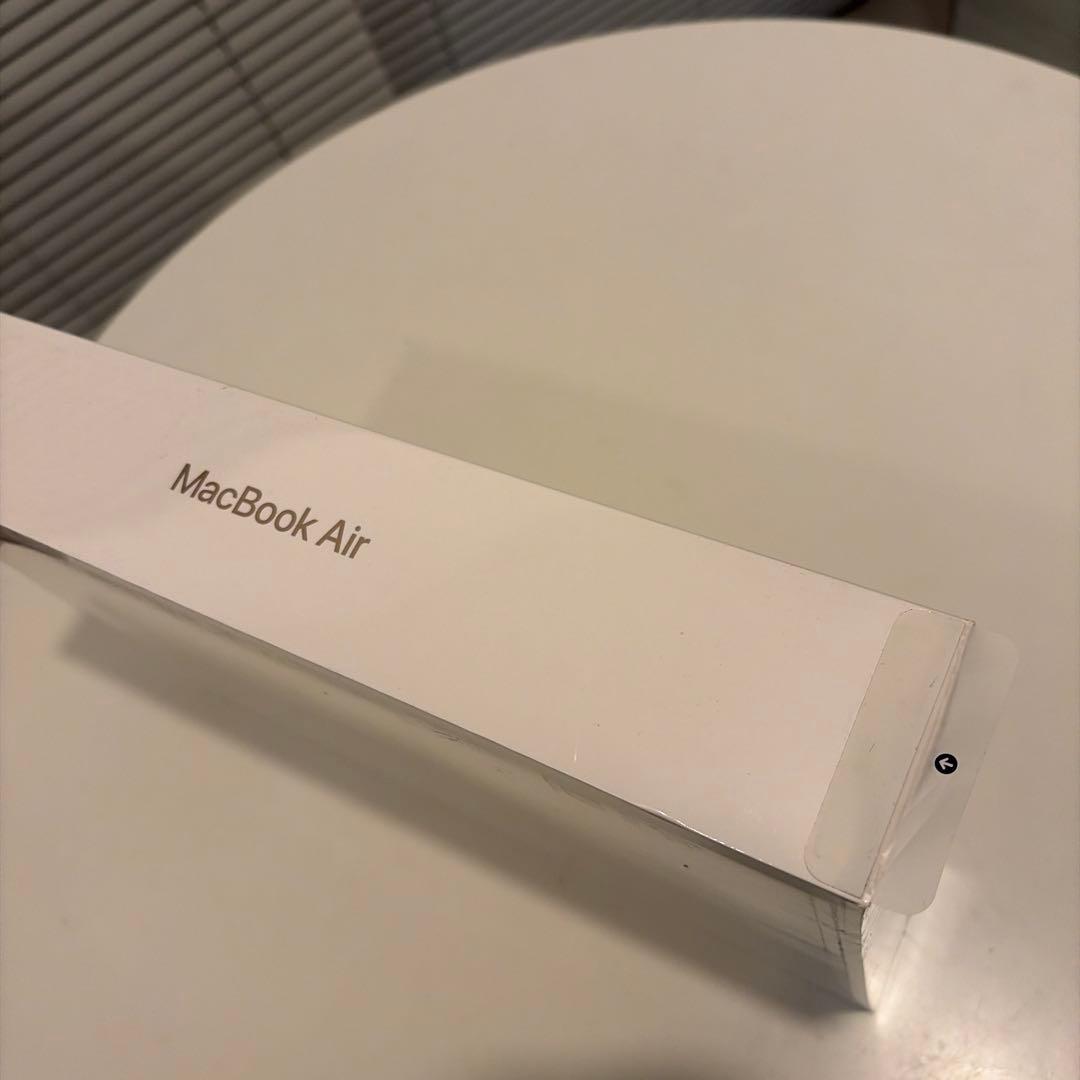 未開封 MacBook Air ゴールド　13インチ