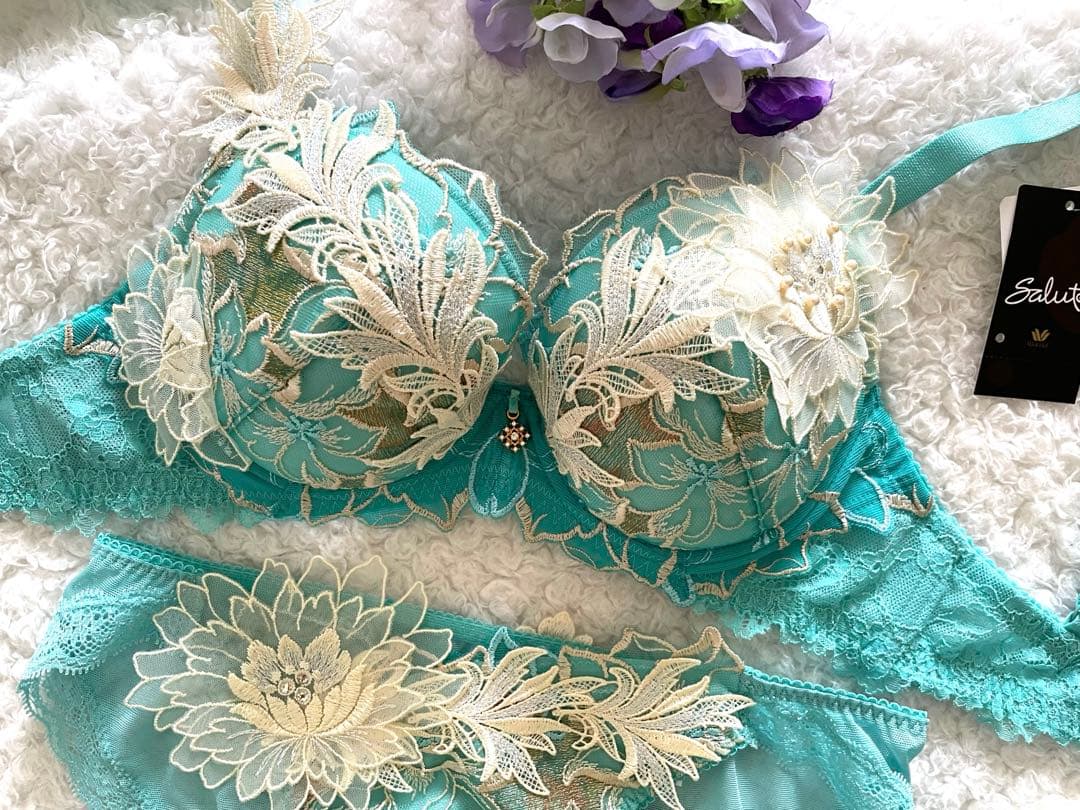 サルート E65/M TU 52G オアシス