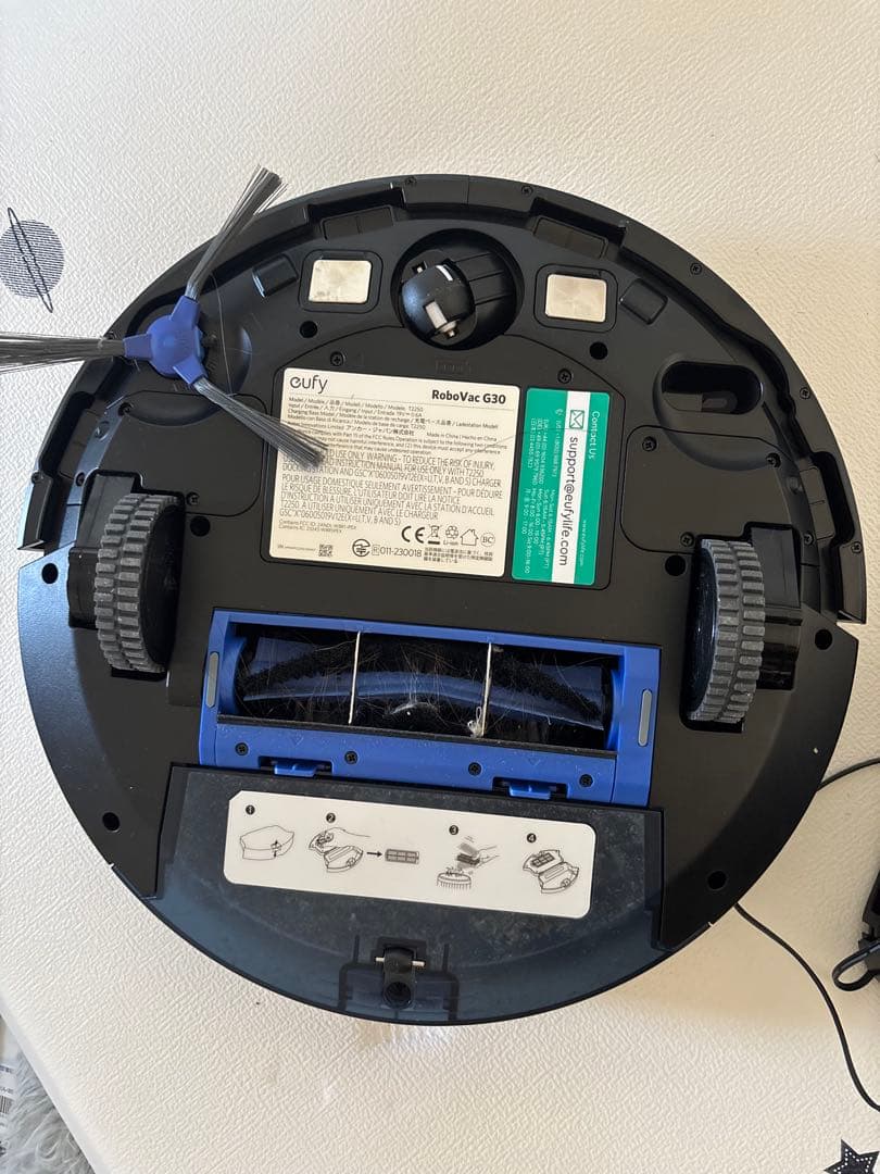 【Anker】eufy ロボット掃除機 本体 充電器付き