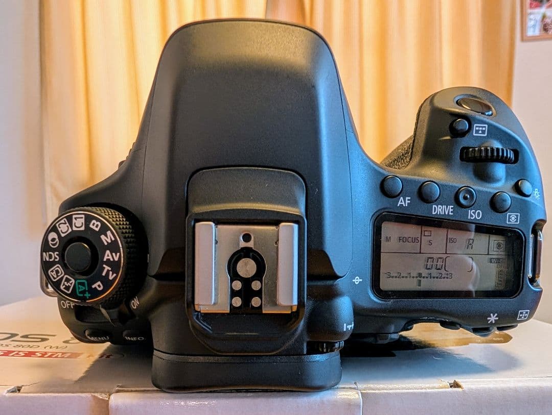 美品！Canon EOS 80D ダブルズームキット