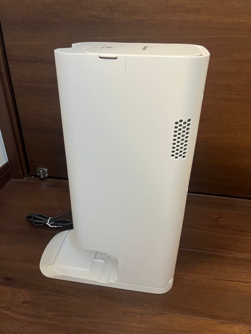 【美品】パナソニック MC-NS10K コードレススティッククリーナー