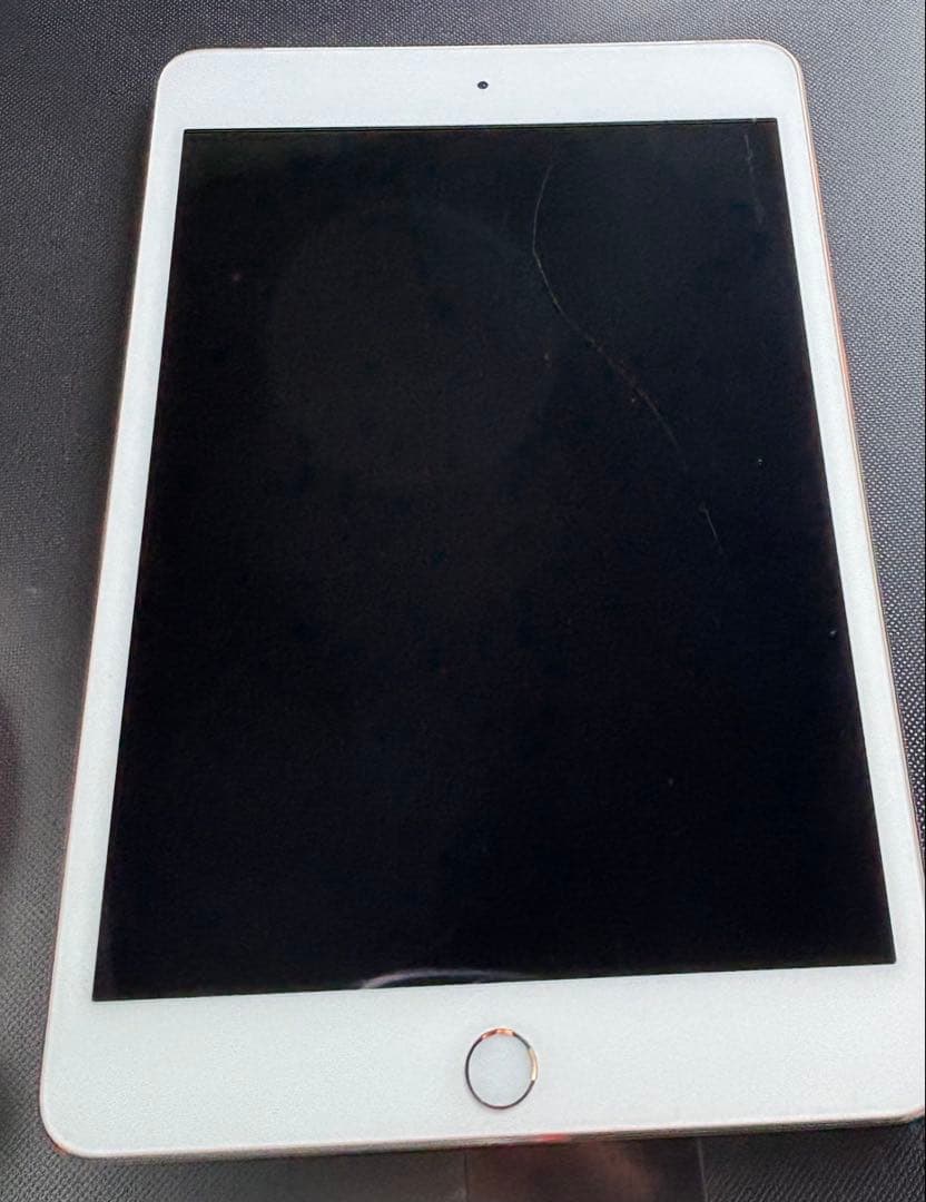 iPad mini4ゴールド　128G