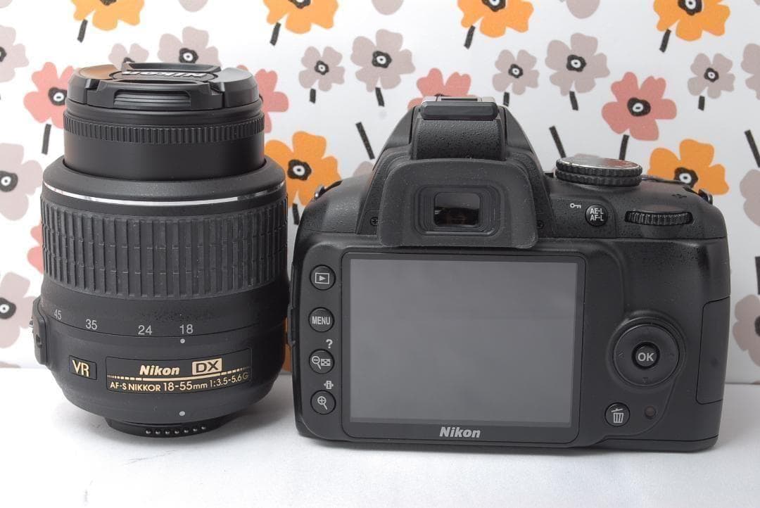 ❤Nikon D3000❤一眼レフカメラ❤ショット数1913回！❤撮影基本セット