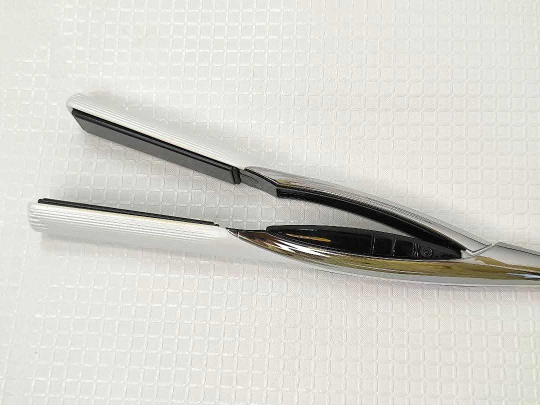 正規品　ReFaリファ ビューテック ストレートアイロン　21年製