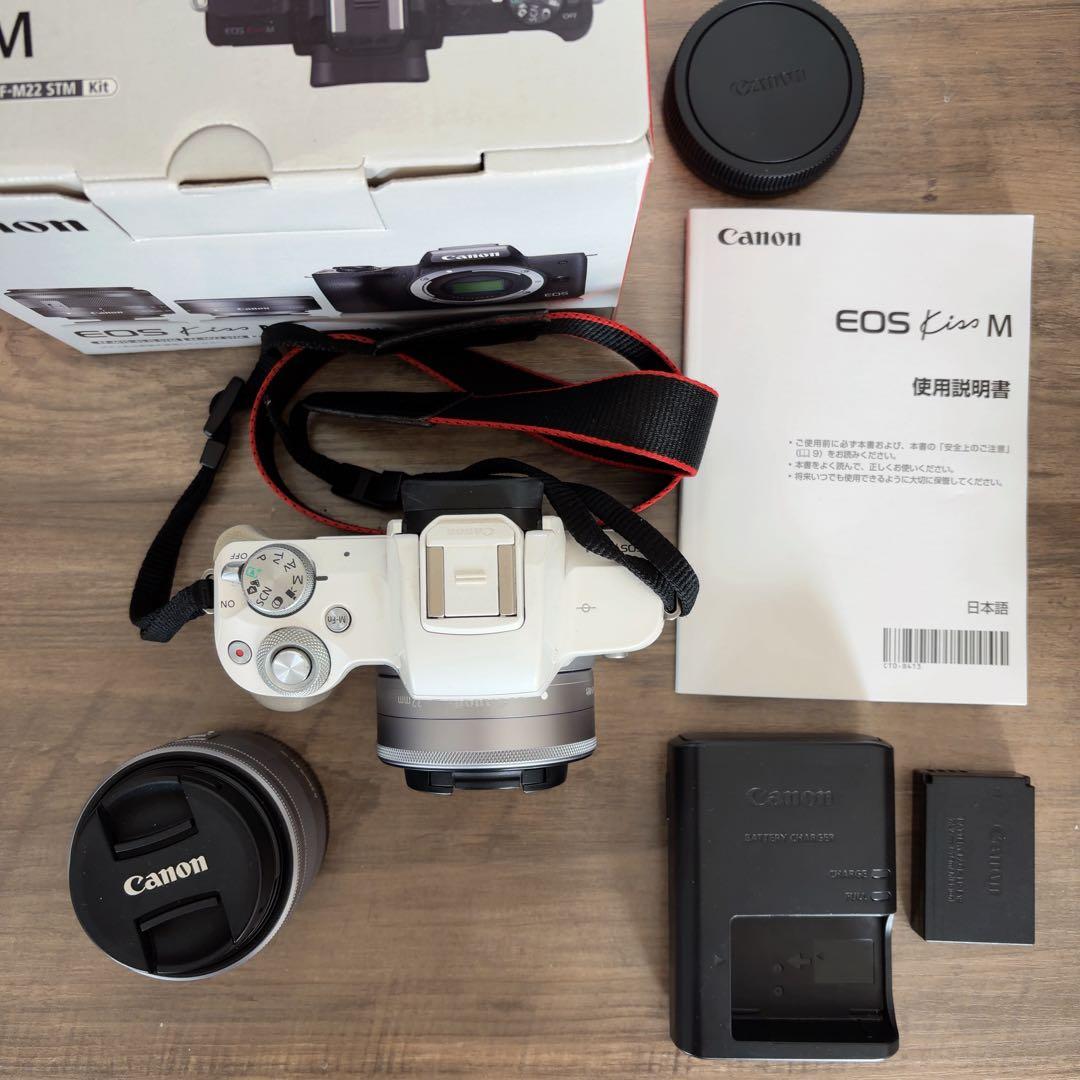 Canon kiss M ダブルレンズキット 箱あり
