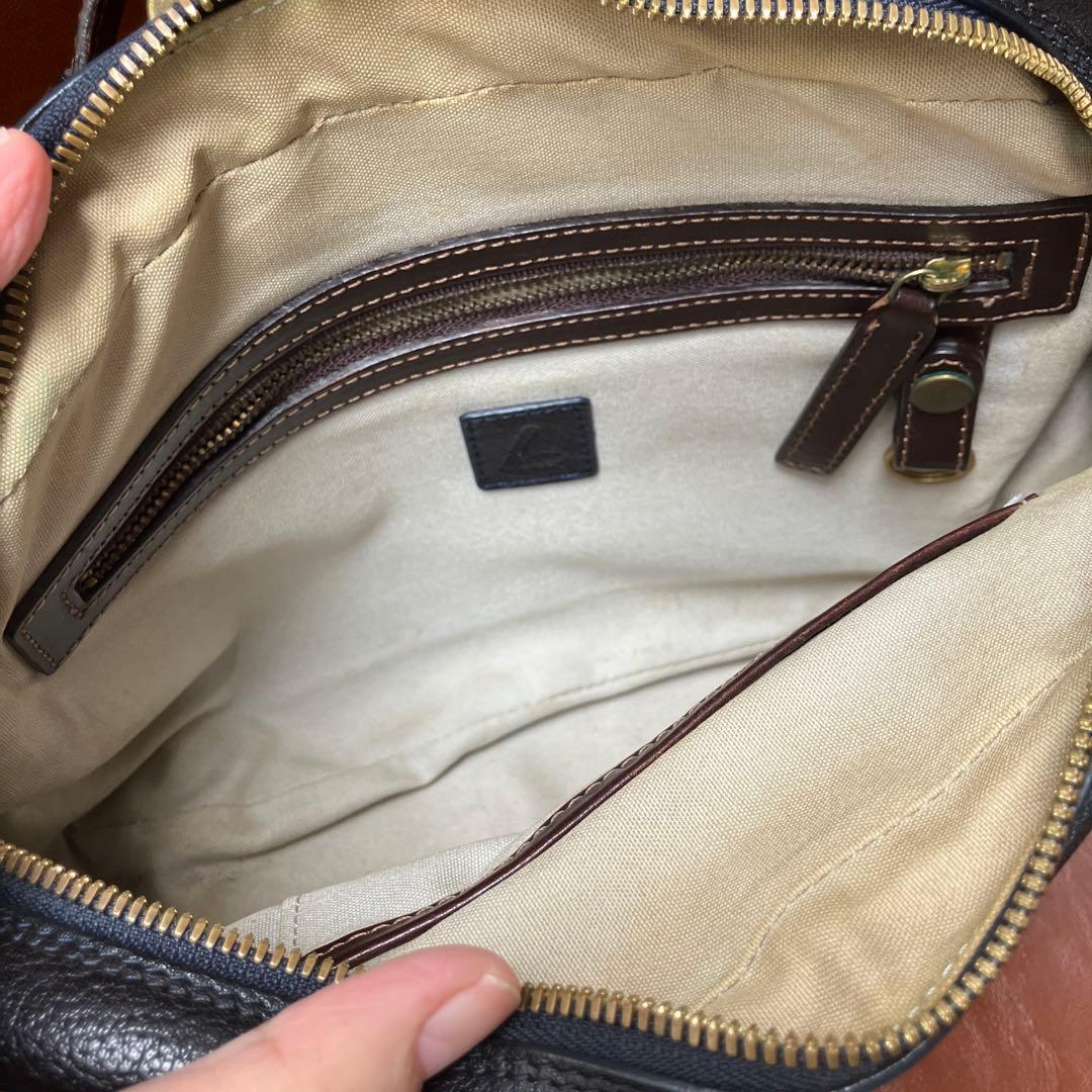 土屋鞄 アルマス バッファローボディーバッグ