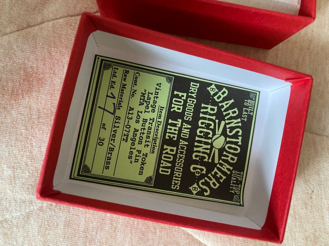 バーンストーマーズ　ラペルピン　おまけ付き