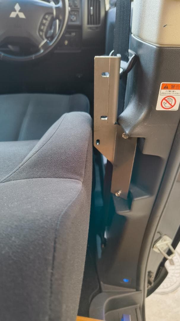 [デリカD5専用] 折り畳み2ndシートテーブルALLセット（前期・後期対応）