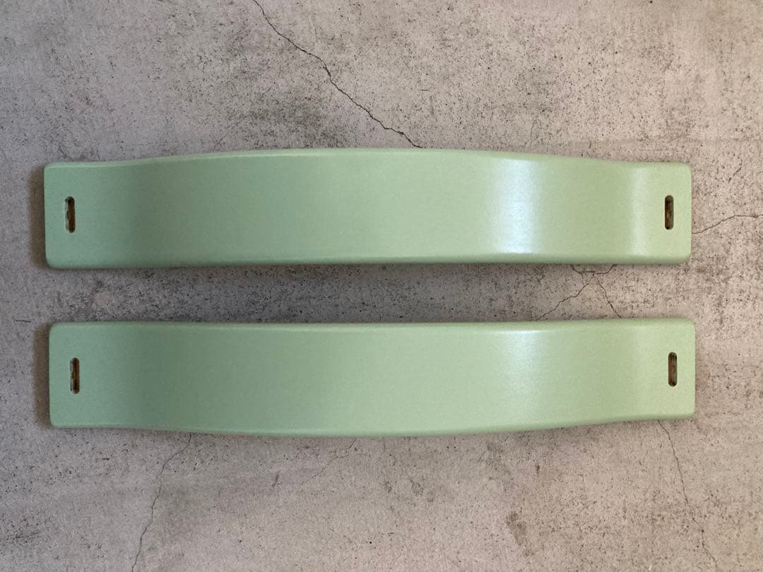 ストッケ　トリップトラップ　モスグリーン　ベビーセット付　Ｓ／Ｎ6