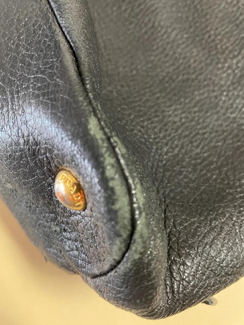 PRADA 黒 ディアレザー（鹿革）トートバッグ