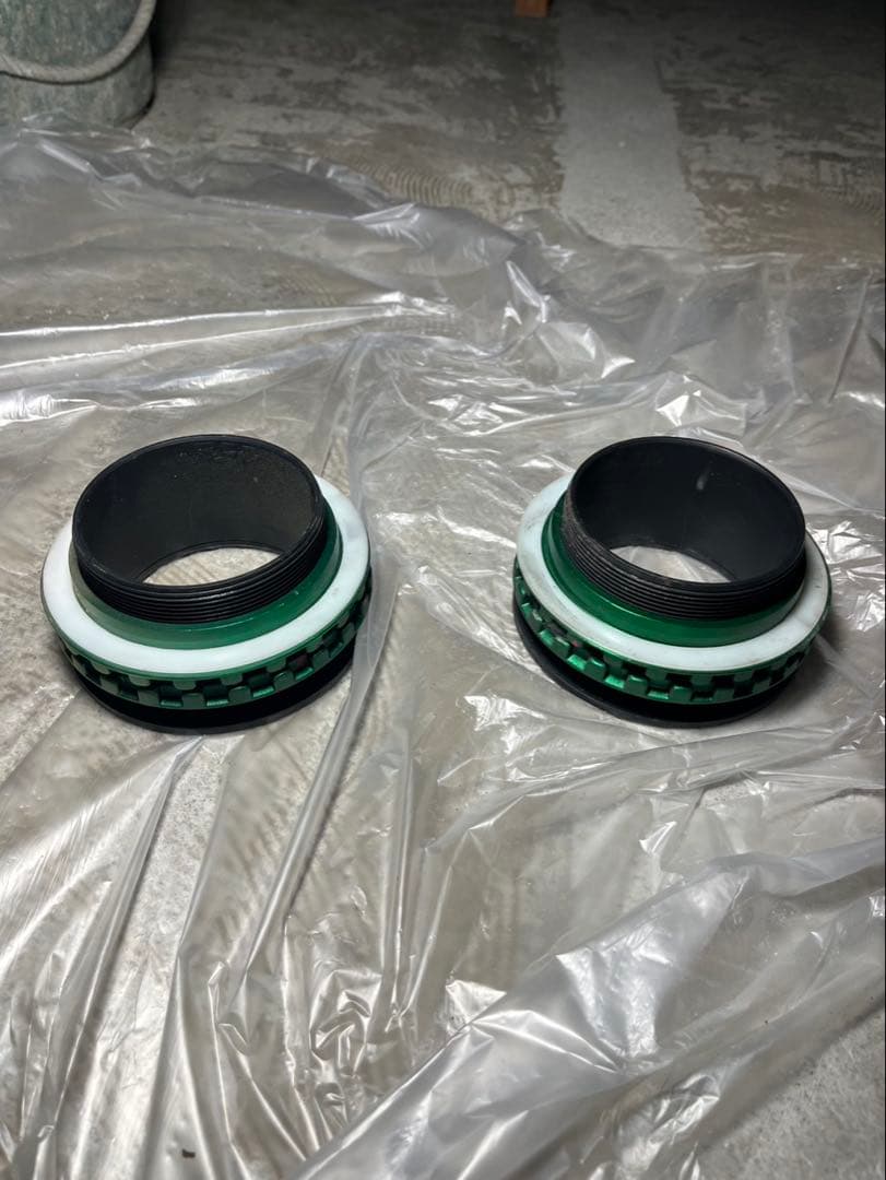 かっちゃんページ【TEIN】②ヴェルファイア 車高調 2個口