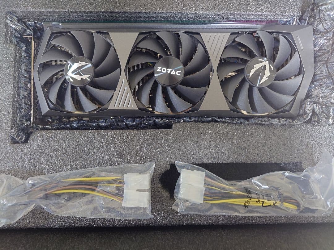 グラフィックボード・グラボ・ビデオカード ZOTAC GeForce RTX 3080 AMP Holo 10GB