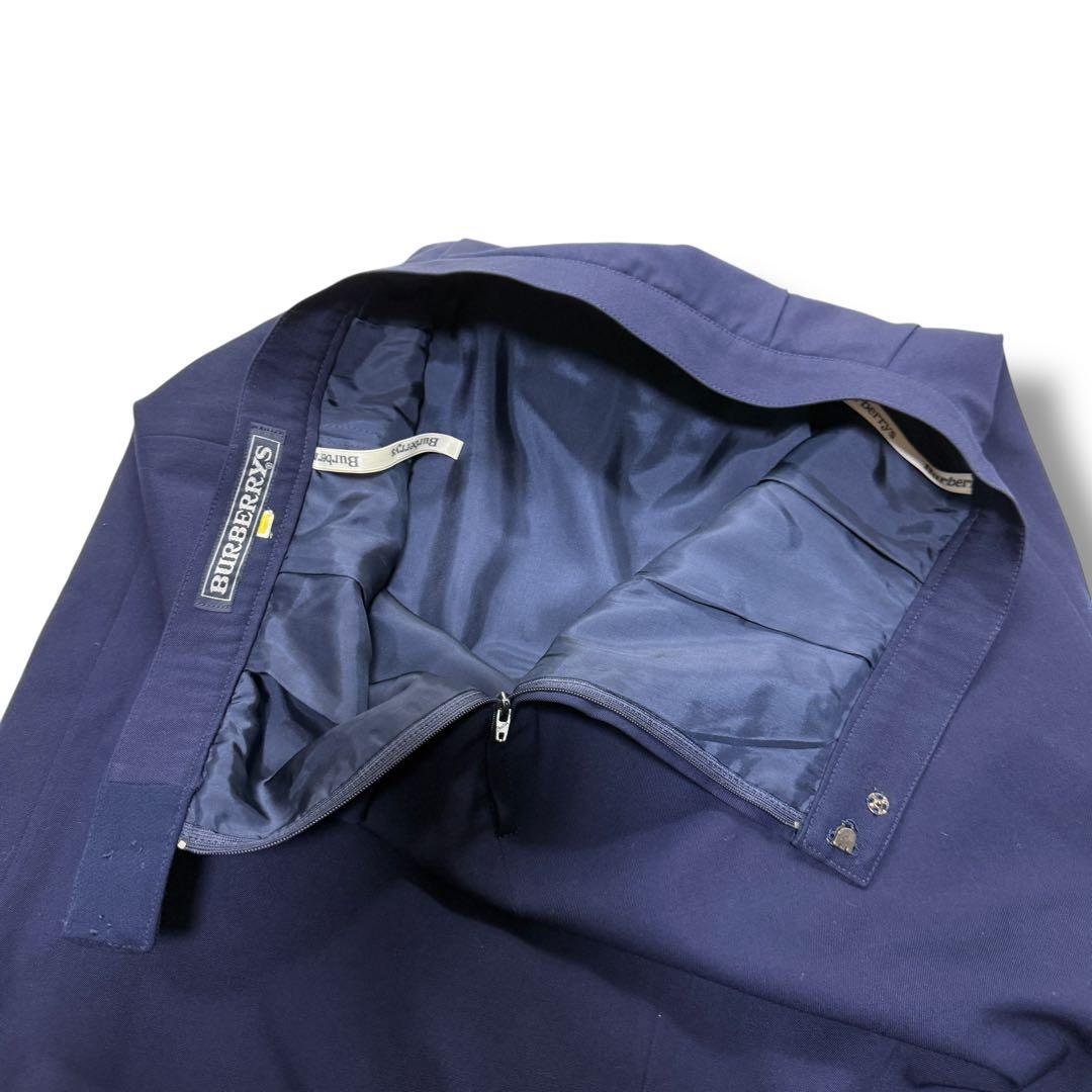 美品Burberry 662 バーバリー　スカート スーツ セットアップ 紺