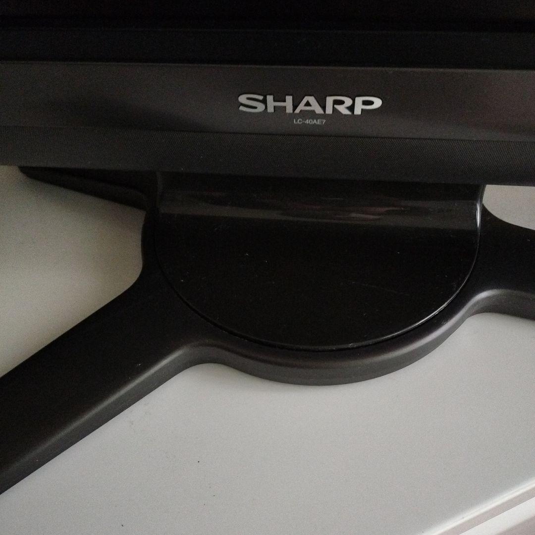 SHARP AQUOS　40型液晶テレビ　LC-40AE7
