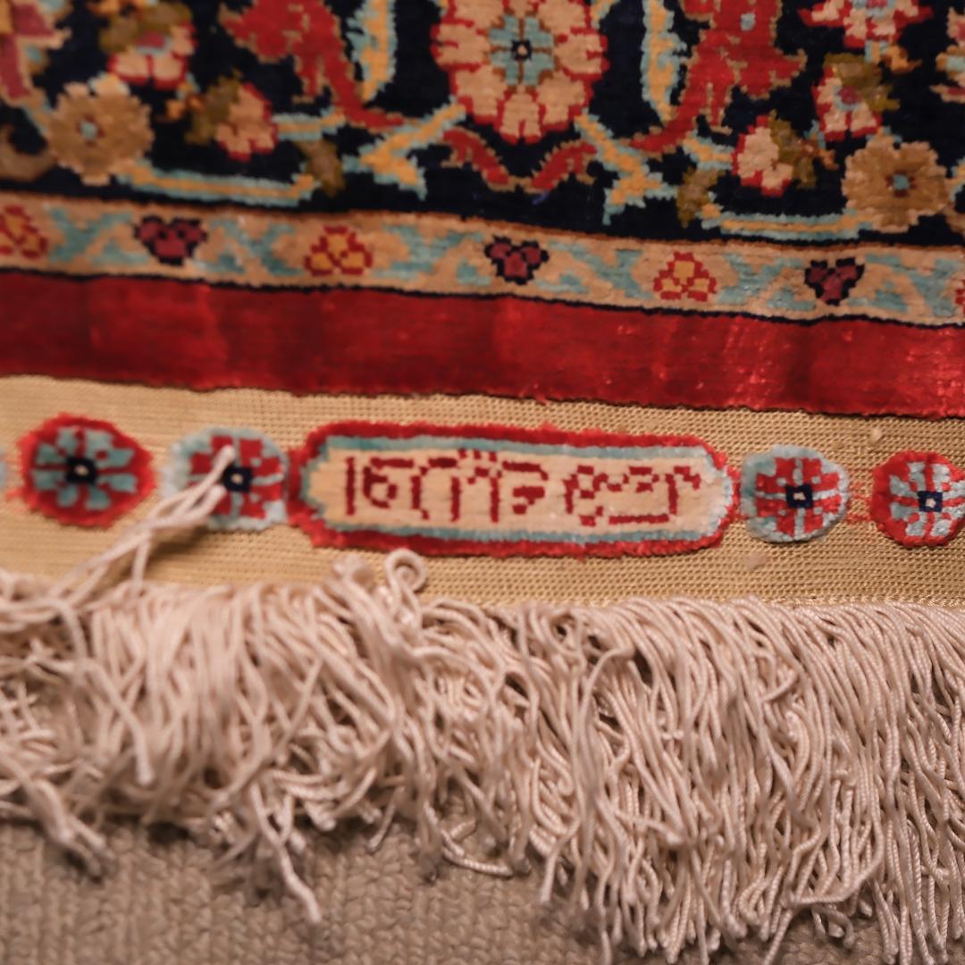 レ*イ様 最高級トルコ絨毯ヘレケ 42cm x 50cm　シルク　100万ノット