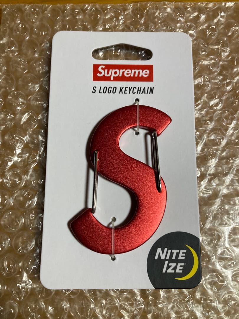 Supreme Keychain シュプリーム　キーチェーン
