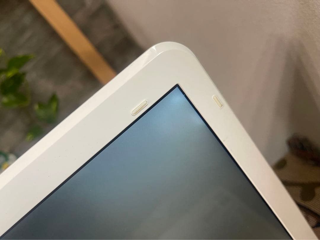 NECノートパソコンLaVie S PC-LS150HS1KSW//特価良品