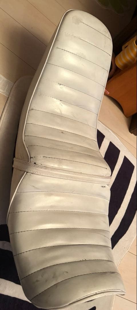 希少 CB400SF nc31 ちょび3段シート 30cm