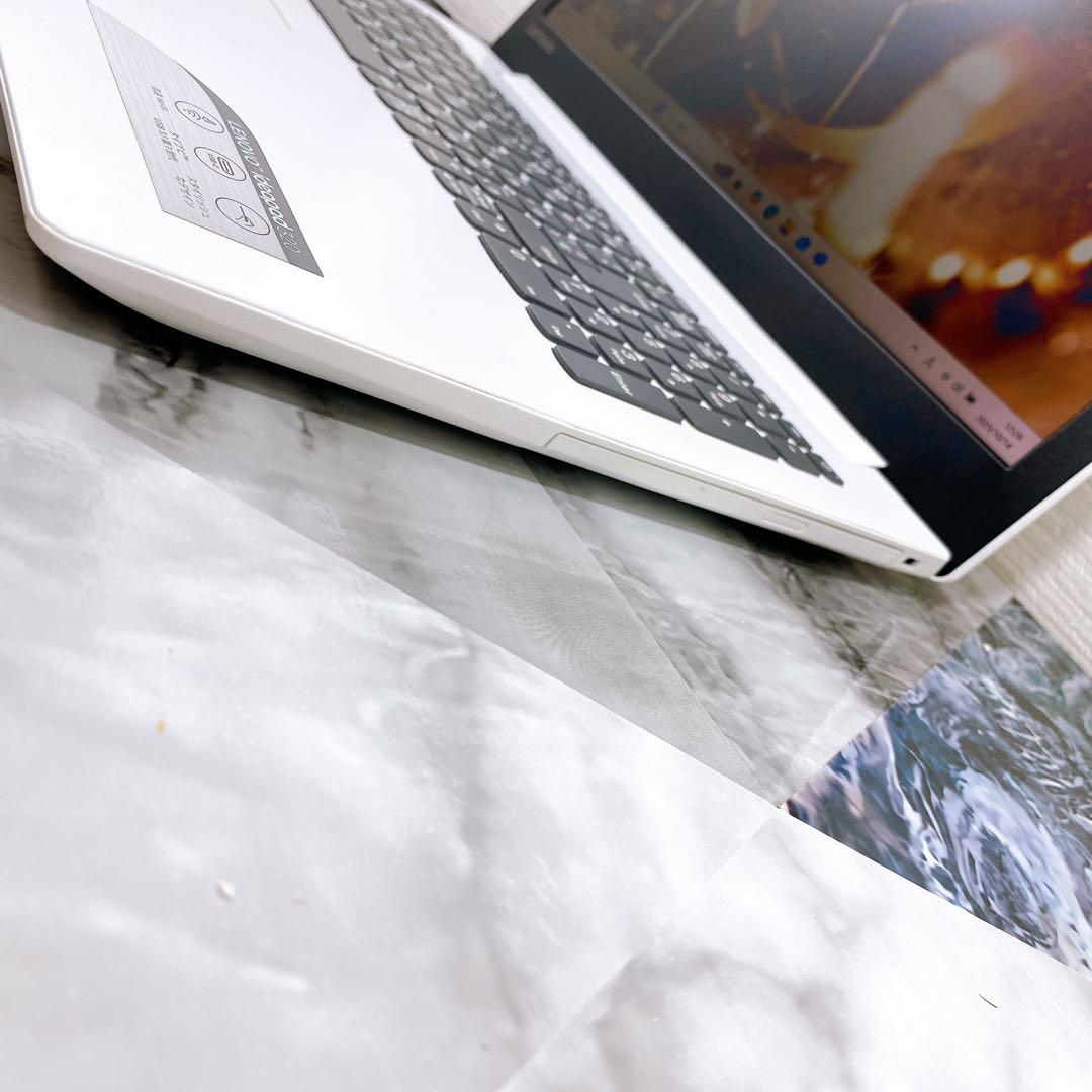 大人気Lenovo✨新品SSD✨薄型ノートパソコン✨カメラ付✨Windows11