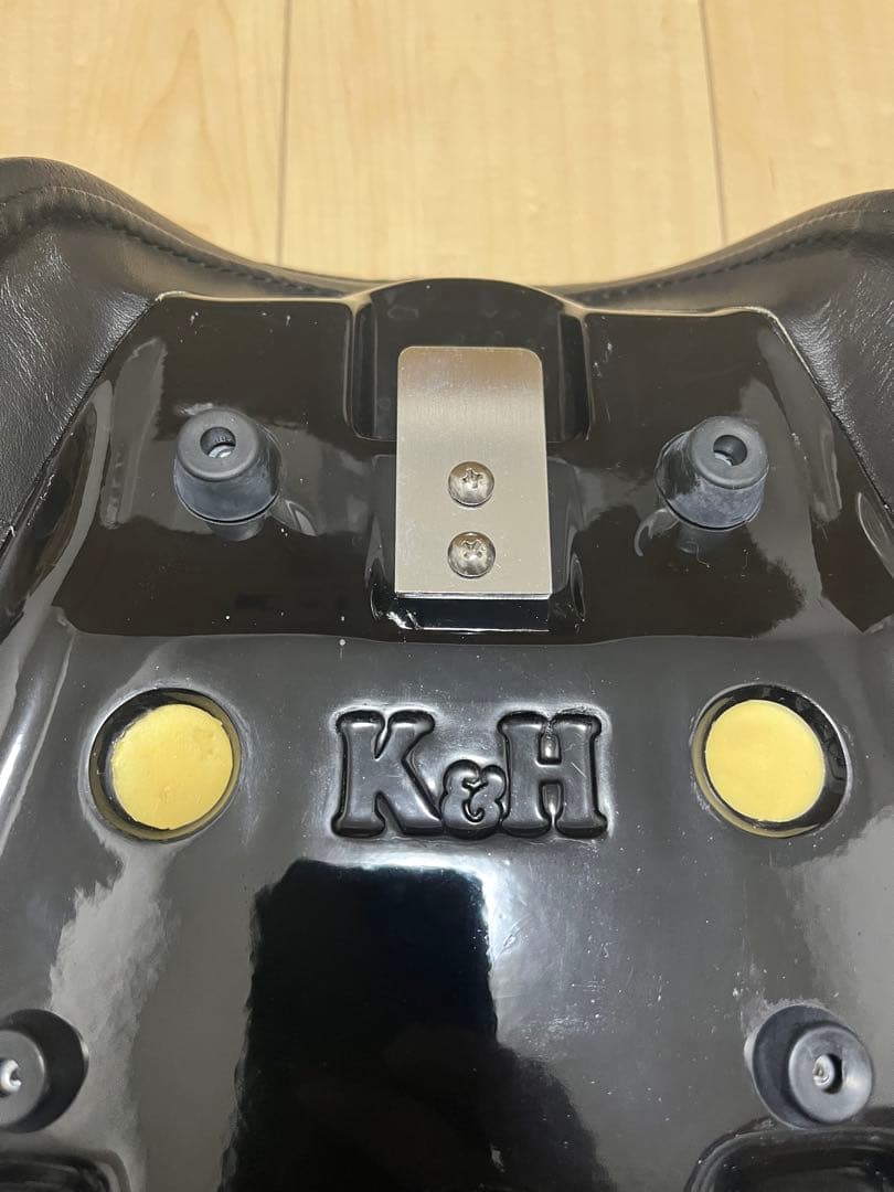 『美品』K&H Z900RS ハイシート Aタックロール2