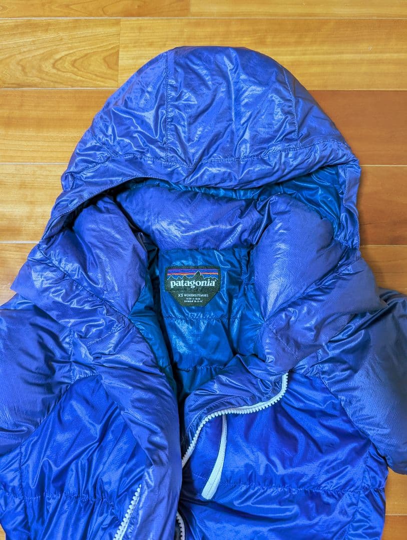 Patagonia　フィッツロイ　ダウンフーディ　ウィメンズXS　ダウンパーカ
