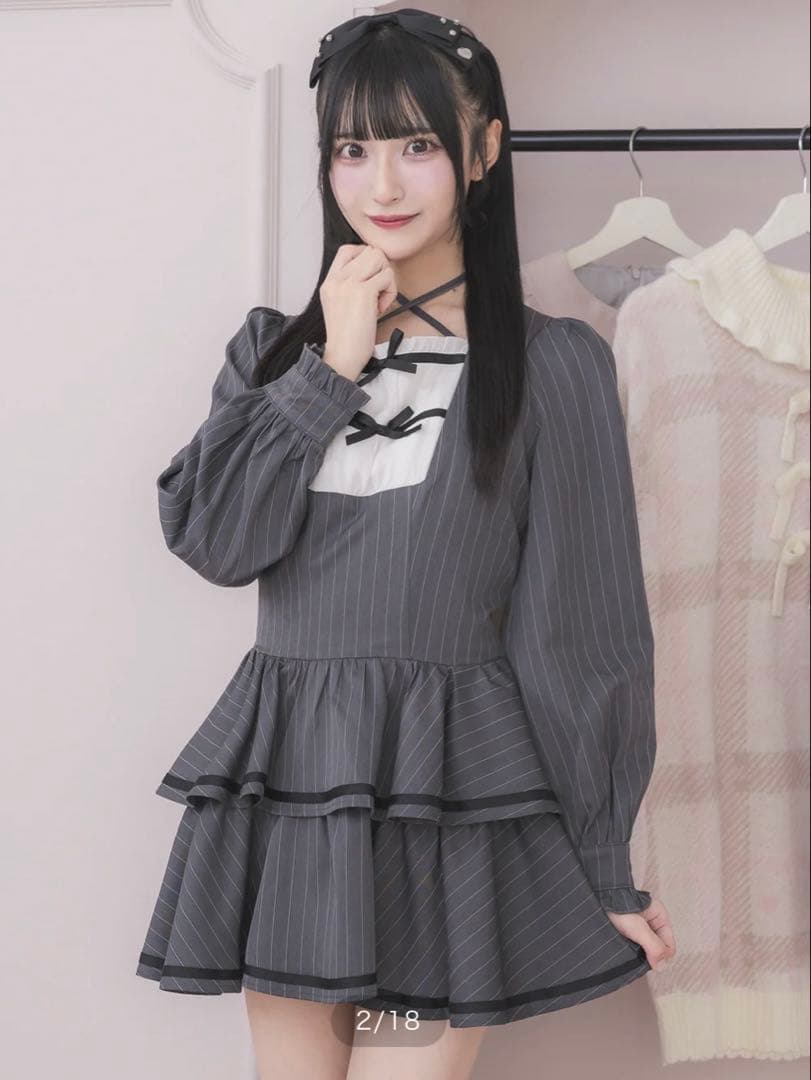 【今週中値下げ】 pium クロステープバイカラーティアードワンピース