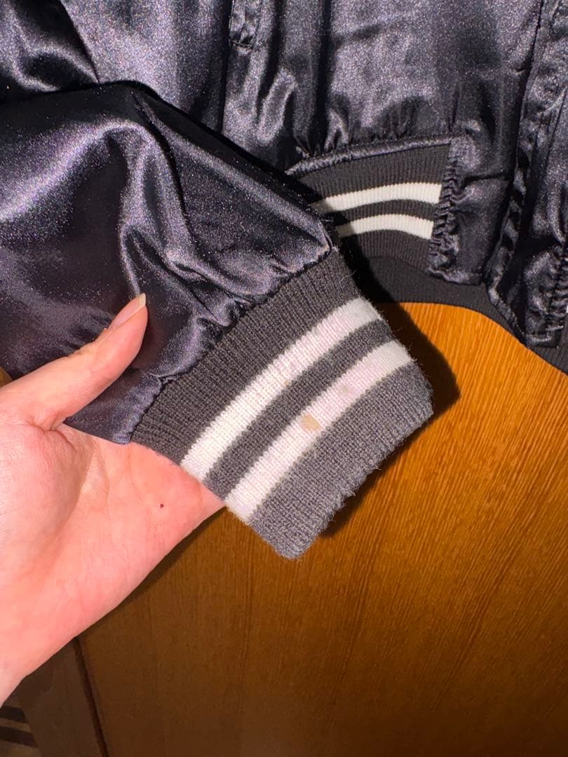 ドラゴン　龍　刺繍　スカジャン　黒