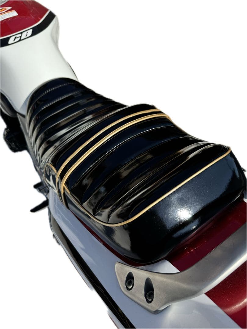 cb400sf タックロールシート　nc39 nc42 即日発送　エナメル