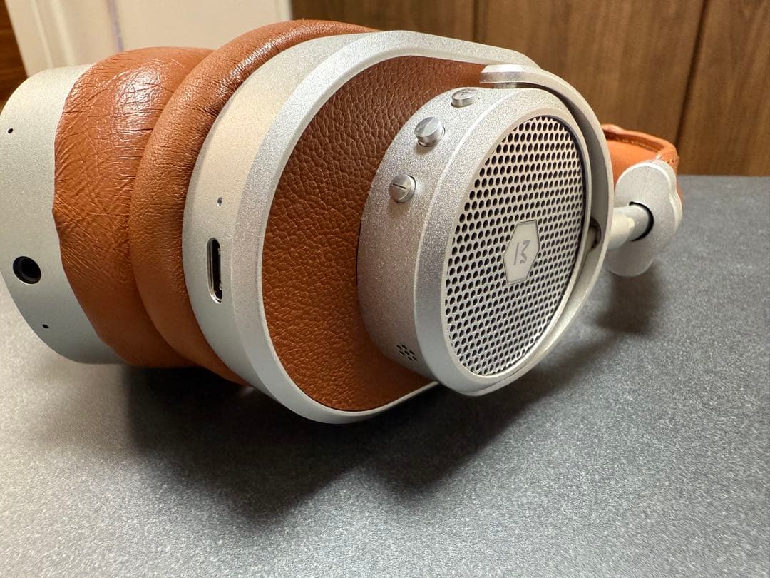 ▲master & dynamic MW65▲ワイヤレスヘッドフォン